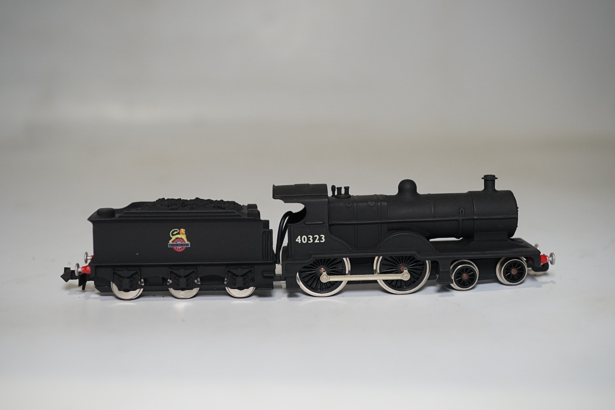 Three boxed Union Mills Models N gauge railway BR locomotives; a Class G2, 49078, a Class D20, 62395, and a Class 2P, 40323. Condition - good.